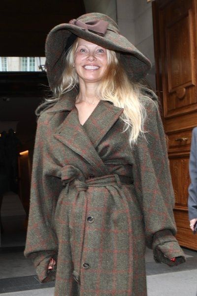 Pamela Anderson na pokazie nowej kolekcji Vivienne Westwood