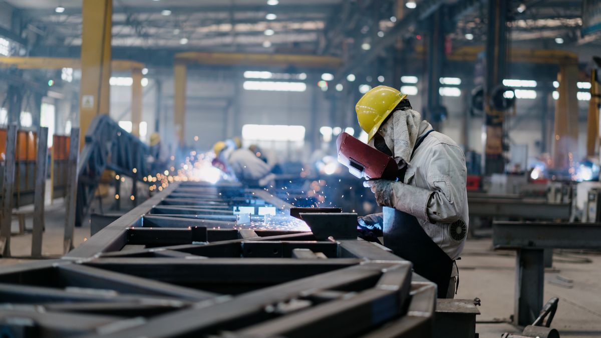 factory, industry, worker, industrial, construction, warehouse, machine, manufacturing, work, engineering, production, engineer, metal, steel, plant, working, business, equipment, safety, technology, car, forklift, occupation, people, operator