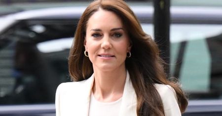 Księżna Kate bryluje po centrum Londynu w stylizacji za prawie 50 TYSIĘCY ZŁOTYCH (ZDJĘCIA)