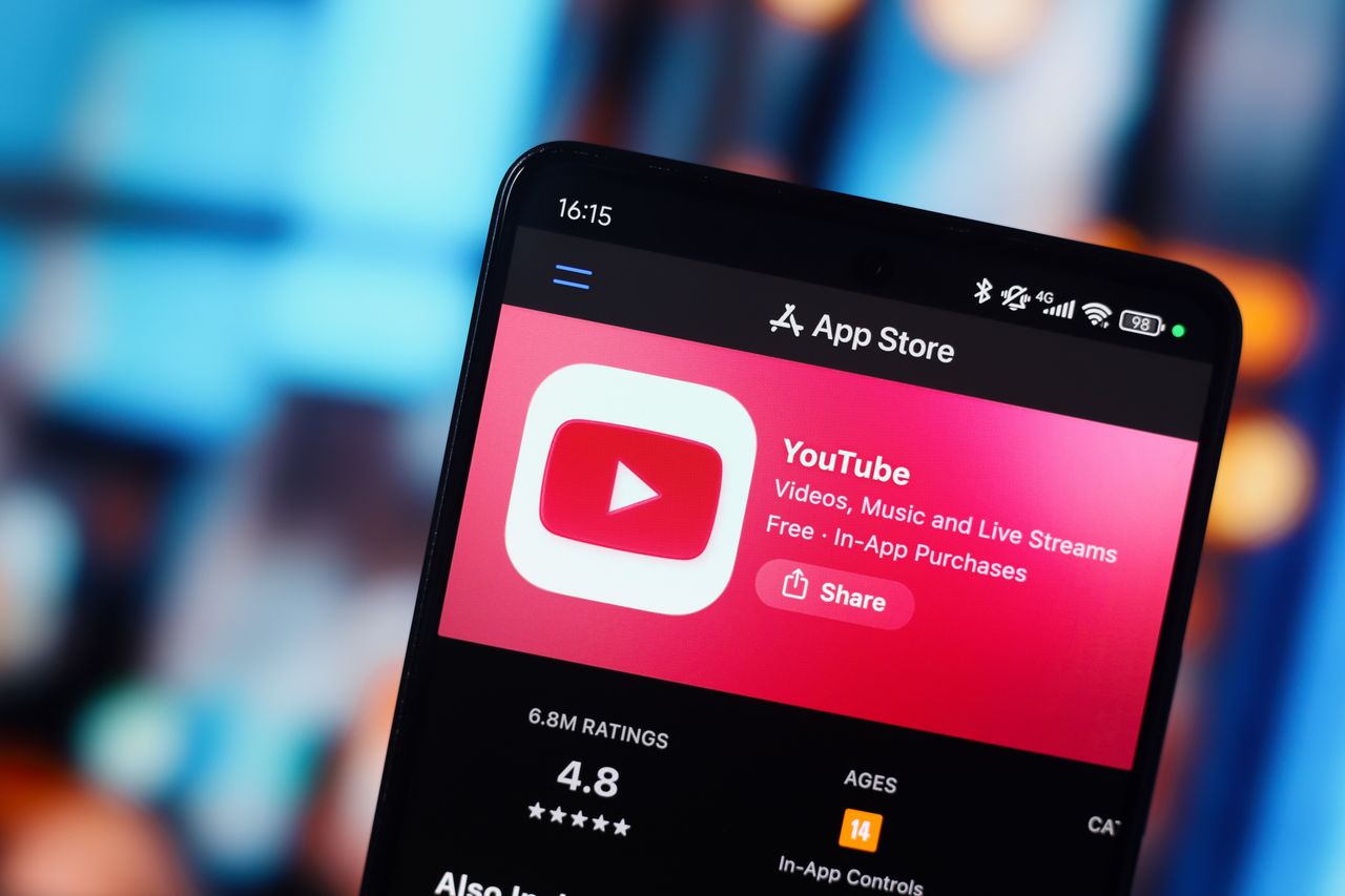 Znowu będzie trudniej. Youtube ogranicza wyświetlanie w tle