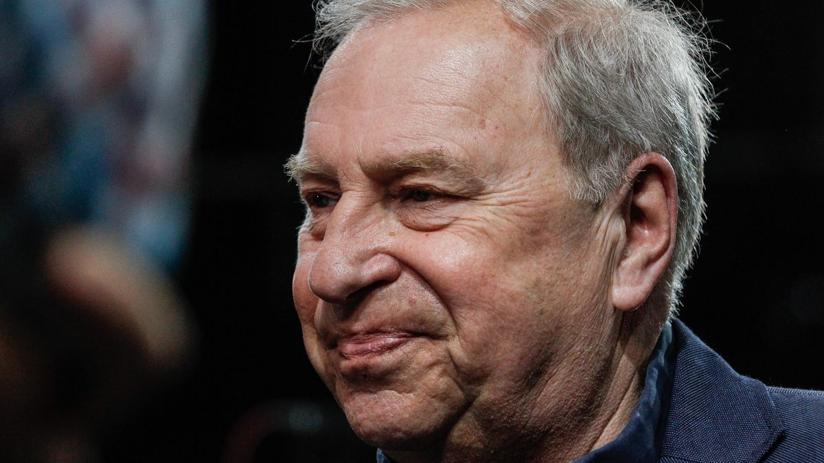 Jak wynika z zeznań poszkodowanego, Stuhr uciekł dwa razy z miejsca wypadku.