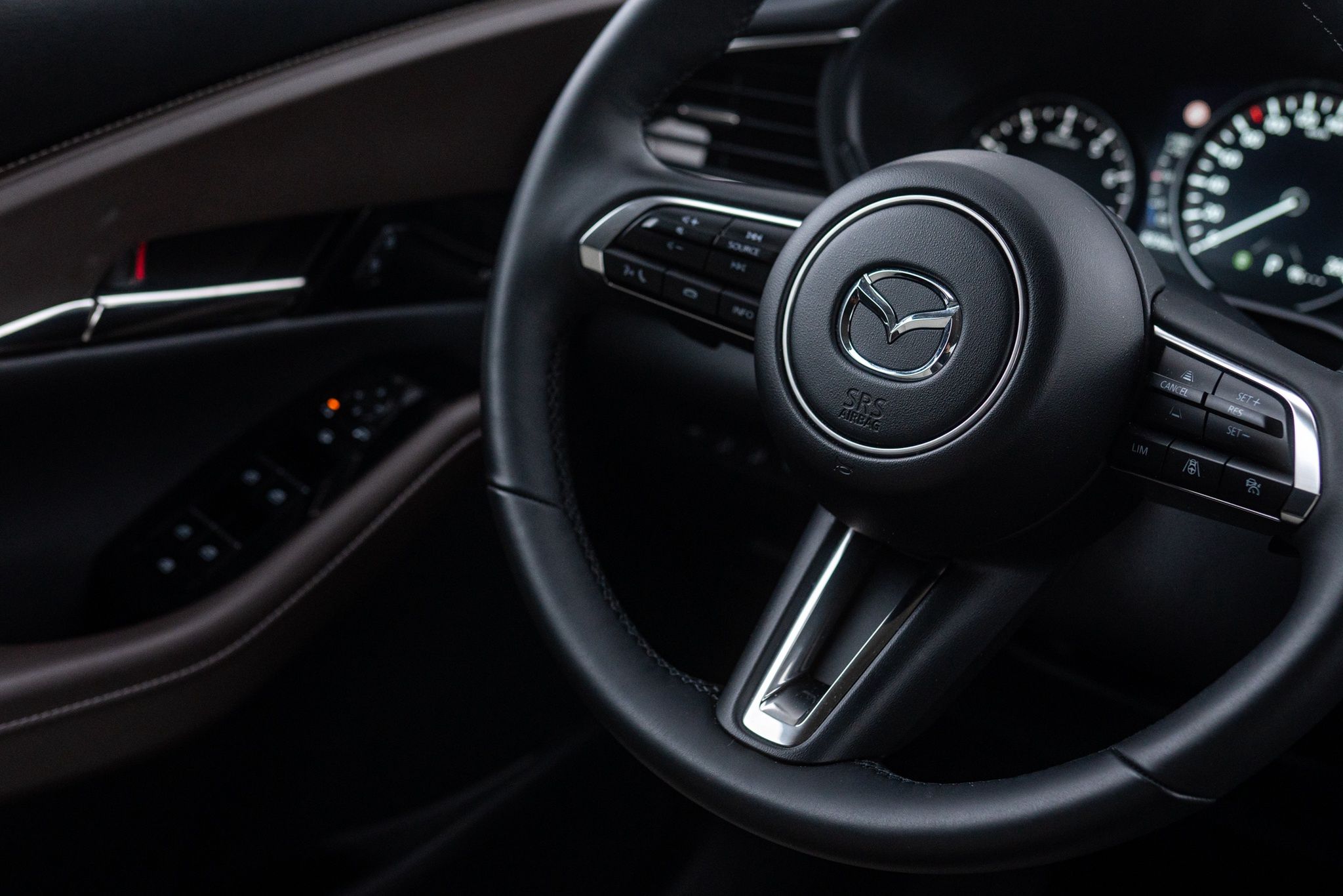 Honda ZR-V kontra Mazda CX-30