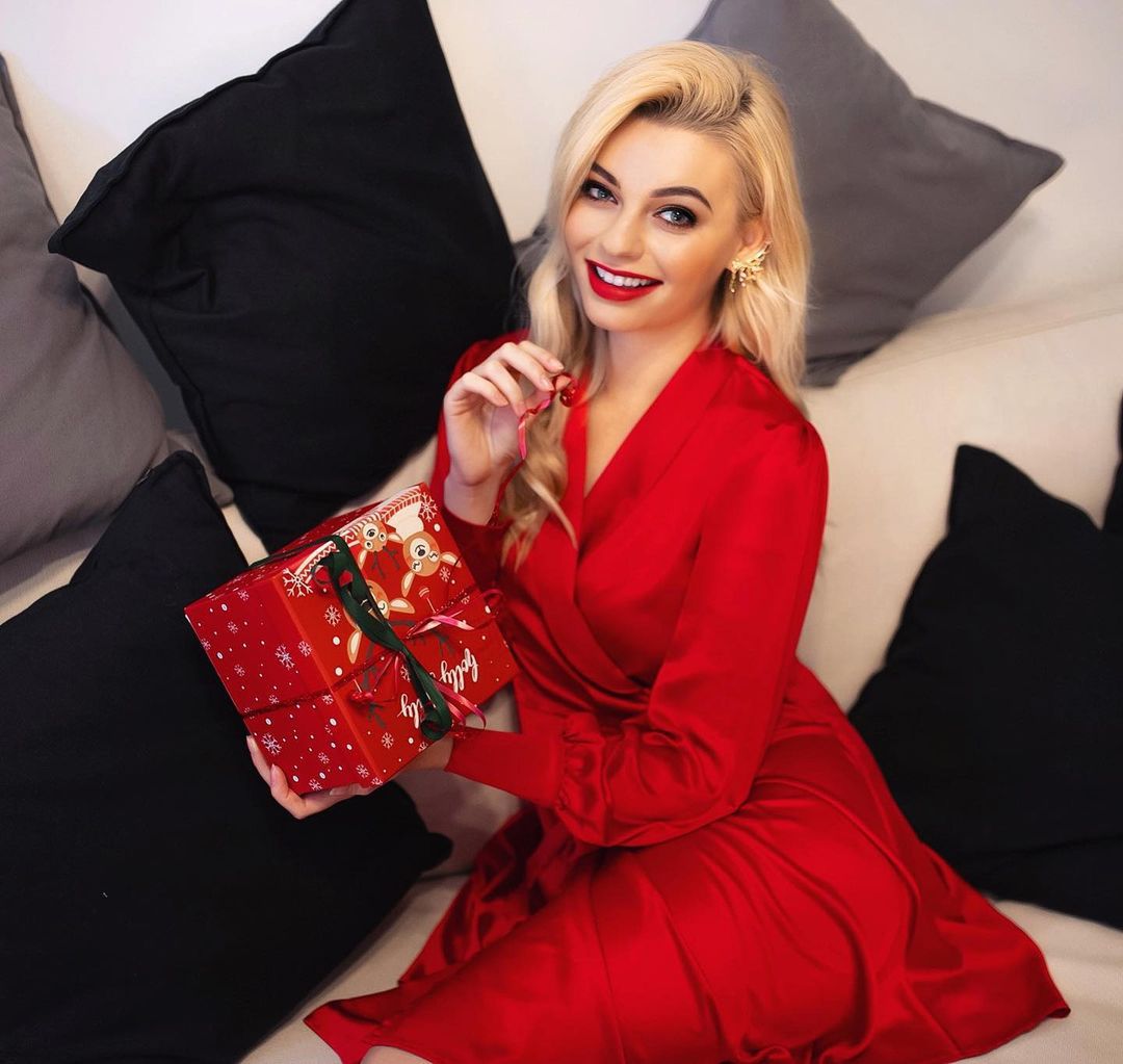 Karolina Bielawska - Mikołajki 2020