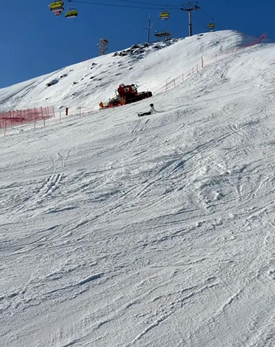 Roksana Węgiel zaliczyła instagramową sesję i glebę na stoku