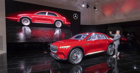 Mercedes ogranicza gamę modelową, ale sedana-SUV-a Maybacha zbuduje