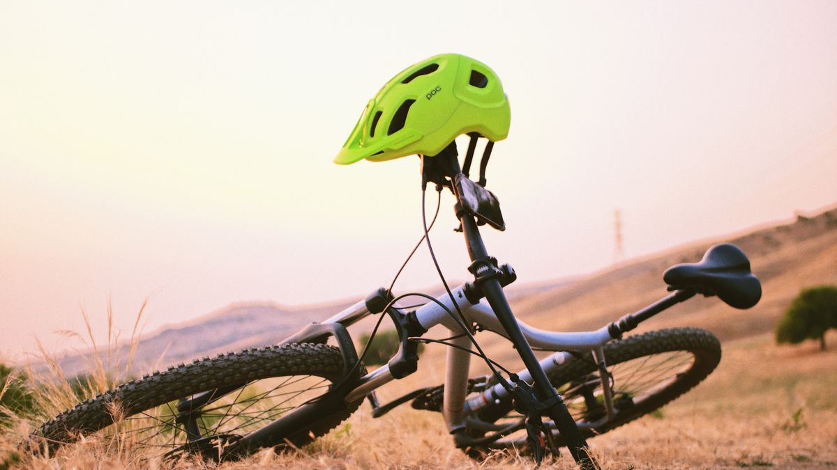 rower, kask na rower, kask rowerowy