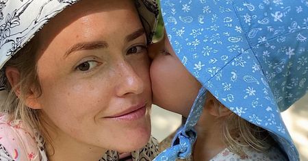 Olga Frycz jest W CIĄŻY! Wychowa dziecko sama? "Nie obawiam się SAMODZIELNEGO MACIERZYŃSTWA"