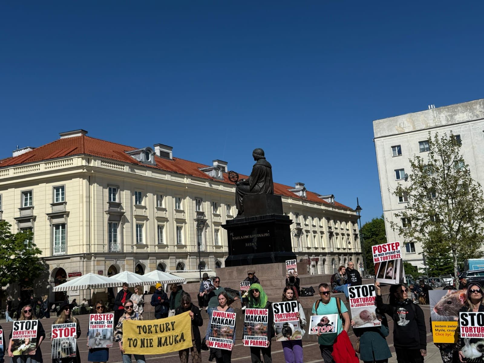 Nie dla torturowania zwierząt w imię nauki!
