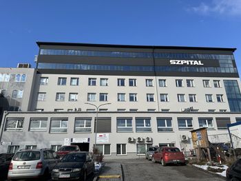 Szpitale w Brzesku i Bochni dostały po 200 tys. zł na zakup sprzętu medycznego. To kolejne duże dotacje dla tych placówek w 2026 r.