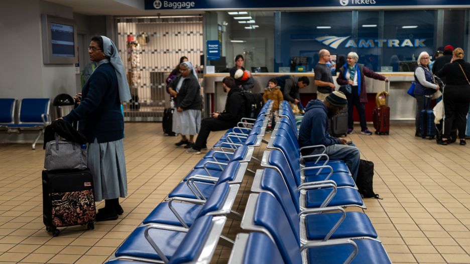 PITTSBURGH, PENNSYLVANIA - NOVEMBER 07: People prepare to board an Amtrak train on November 7, 2024 in Pittsburgh, Pennsylvania. After a divisive election, America voted to return Donald Trump to the White House. The Democratic stronghold states in the upper Midwest, sometimes referred to as the "Blue Wall, " all voted to re-elect the former president and reflected a general dissatisfaction with the current political status quo. (Photo by Spencer Platt/Getty Images)