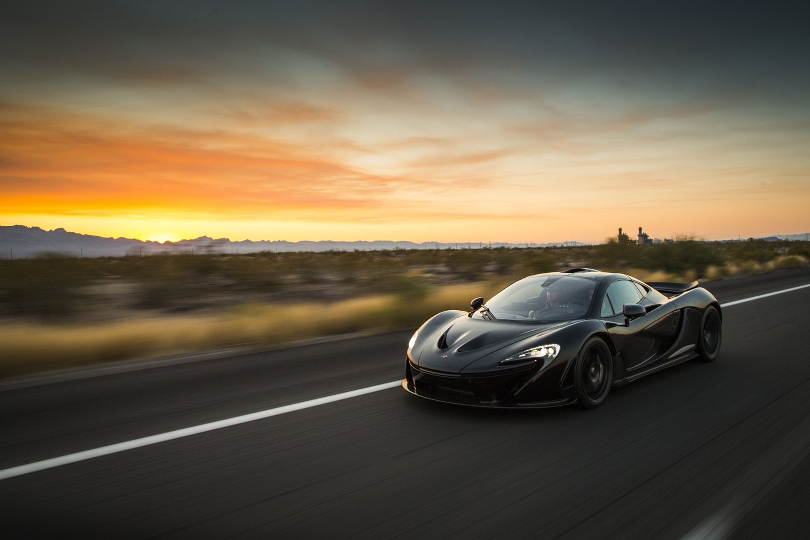 McLaren P1