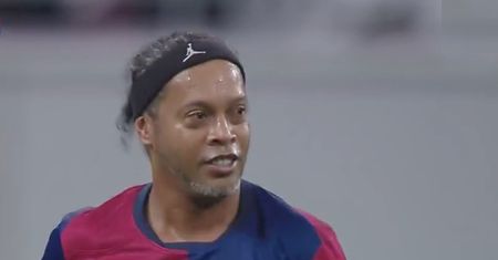 Tego się nie zapomina? Ronaldinho ma 44 lata i robi takie rzeczy