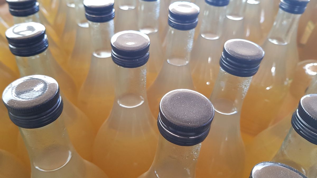 Dlaczego warto pić ocet jabłkowy?