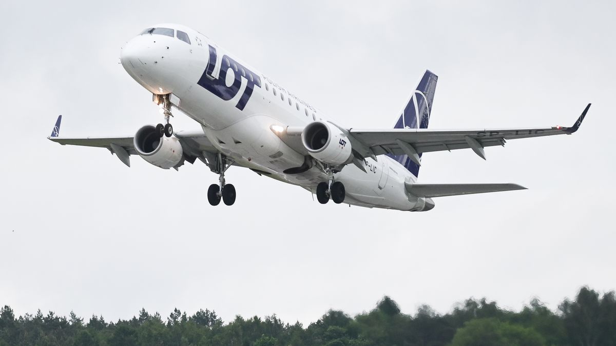 Problemu samolotu LOT na lotnisku w Wilnie. Zdj. ilustracyjne