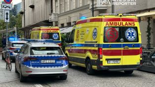 Warszawa: Tragedia w centrum. Starszy mężczyzna spadł z trzeciego piętra. 80-latek nie przeżył upadku