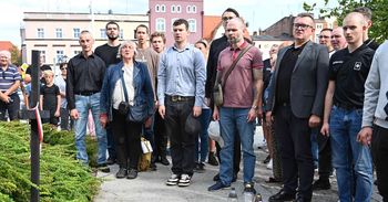 Nowe: Po zabójstwie mieszkańcy protestowali na Rynku. Zobaczcie zdjęcia