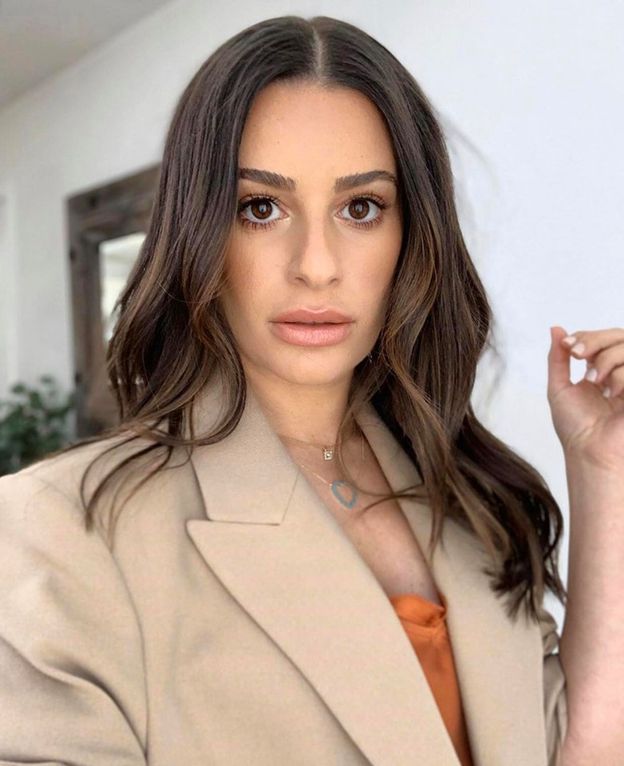 Upokorzona Lea Michele przeprasza za nękanie koleżanek z