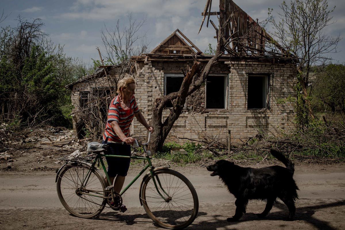 Wojna w Ukrainie trwa od 2014 roku. W moim projekcie nie chcę pokazywać wyłącznie jej, ale to, o co naprawdę się toczy. Jak destrukcyjnie działa propaganda i jak silnie rozwinięte są mechanizmy dezinformacji.
