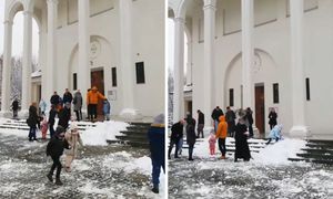 Sceny przed kościołem. Bitwę zorganizował proboszcz