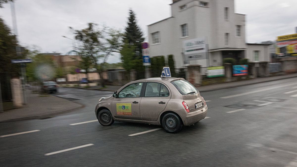 Nieuczciwość właściciela szkoły dotknęła prawie 200 kierowców