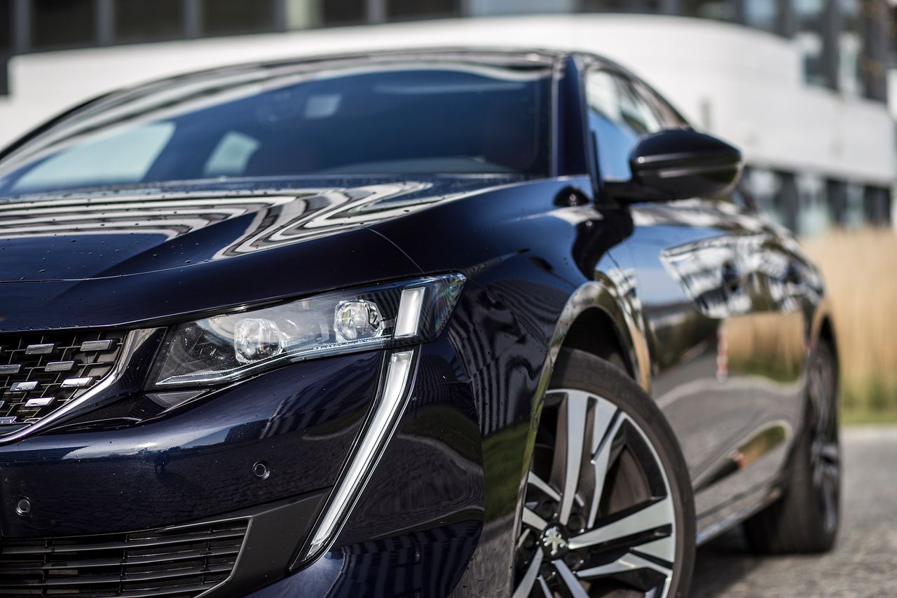 Peugeot 508 GT (2019) (fot. Mateusz Żuchowski)