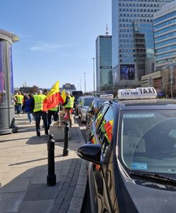 Protest taksówkarzy. "Strajkują leniwi, na taryfie wyciągam 10 tys."