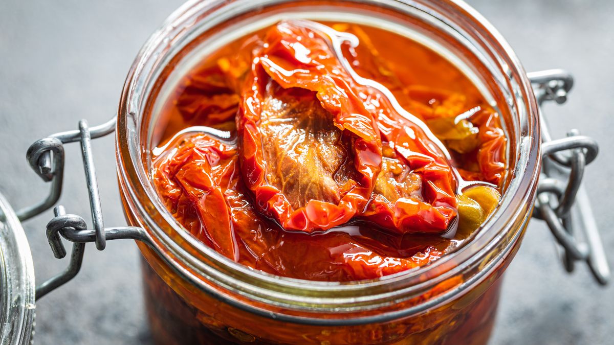 Suszone pomidory w zalewie