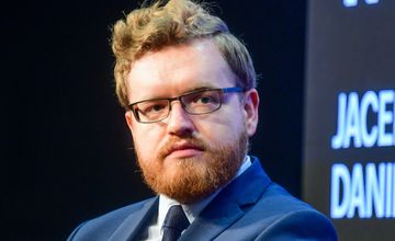 Od sylwestra asystent AI w mObywatelu, a w 2026 r. portfel tożsamości cyfrowej