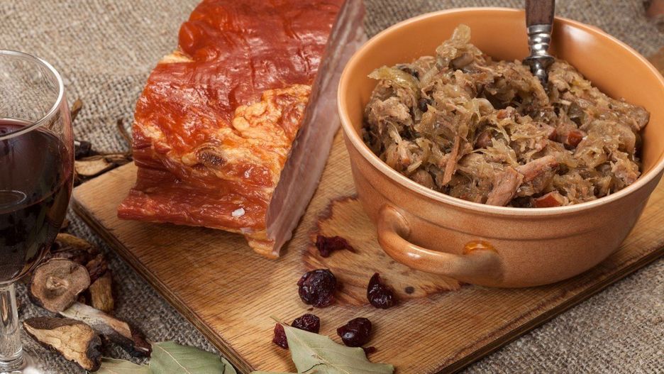 Bigos z Witkowic z kapustą świeżą i kiszoną.