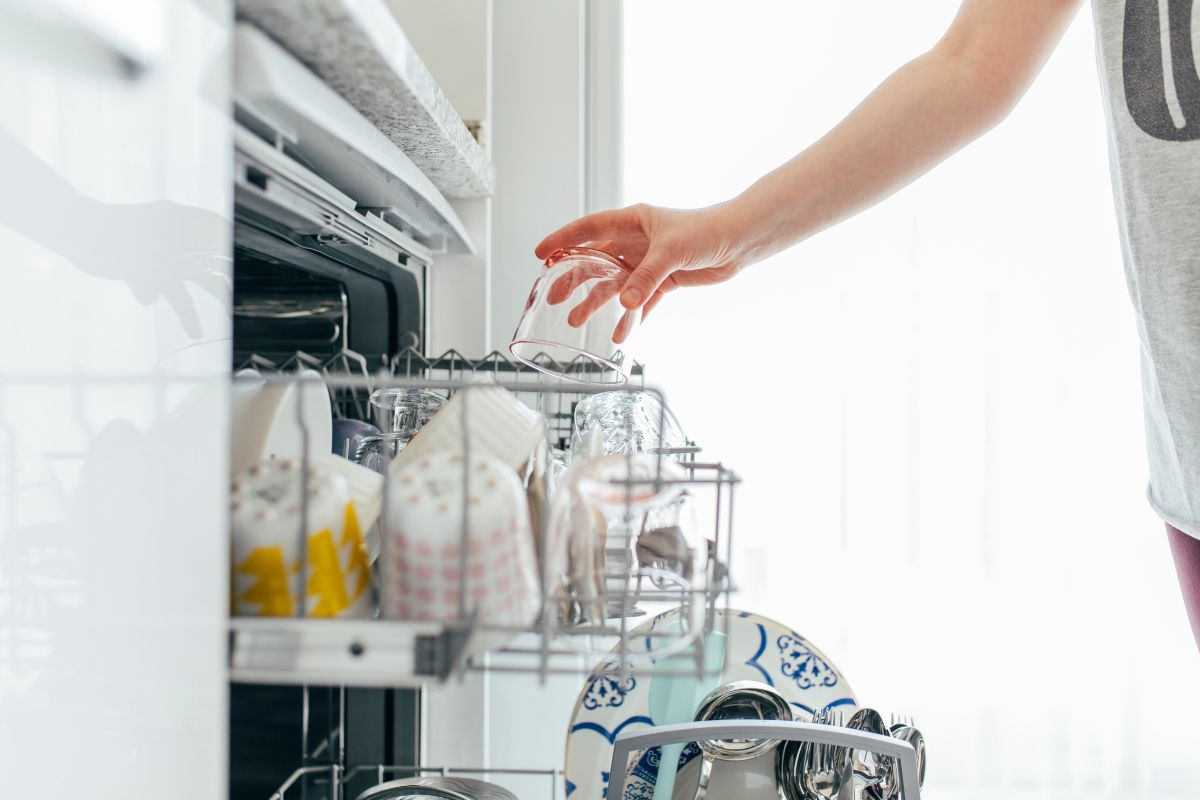 This dishwasher trick will make your dishes clean.