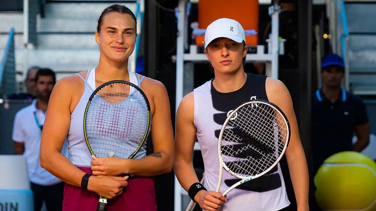 Na zdjęciu: Aryna Sabalenka i Iga Świątek