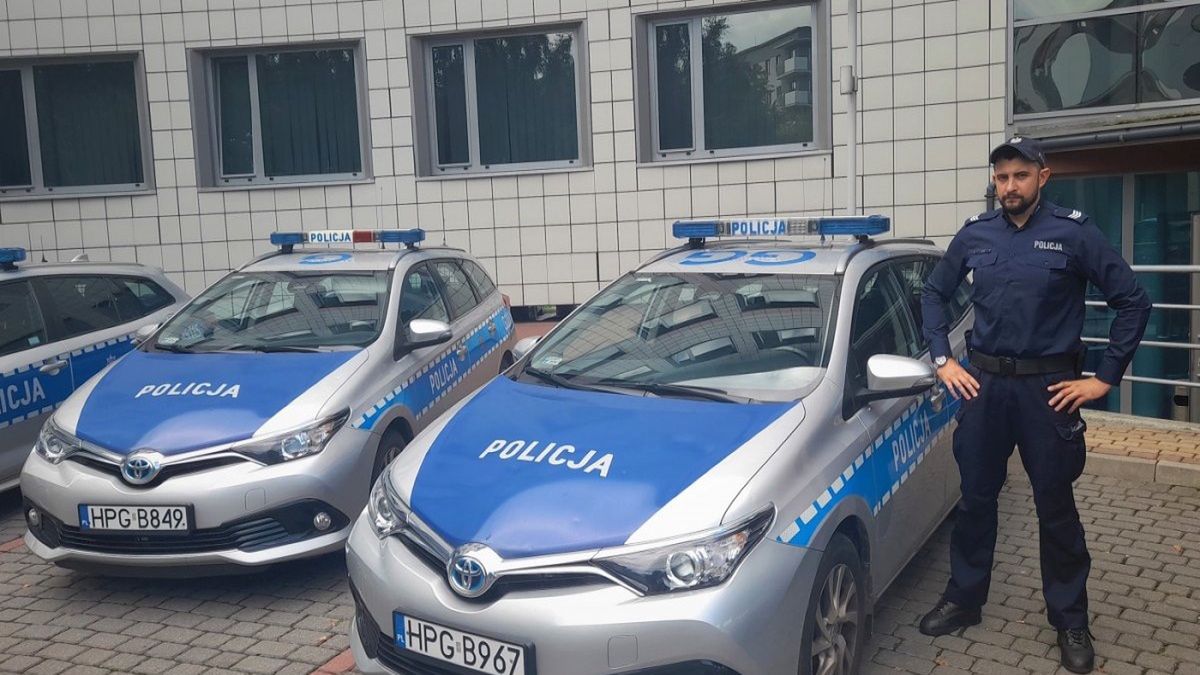 Sierżant sztabowy Michał Wójcik stanął na wysokości zadania. Pomógł rodzinie dotrzeć do szpitala 