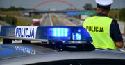 Ukrywał się za samochodem. Policja szybko ustaliła powód