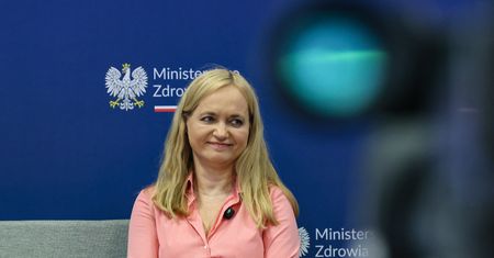 Tyle zapłacili jej za urlop. Tajemnice majątku szefowej resortu zdrowia