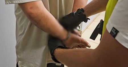 Miał ukraść pieniądze i uszkodzić skarbonki w kościele. Grozi mu 10 lat