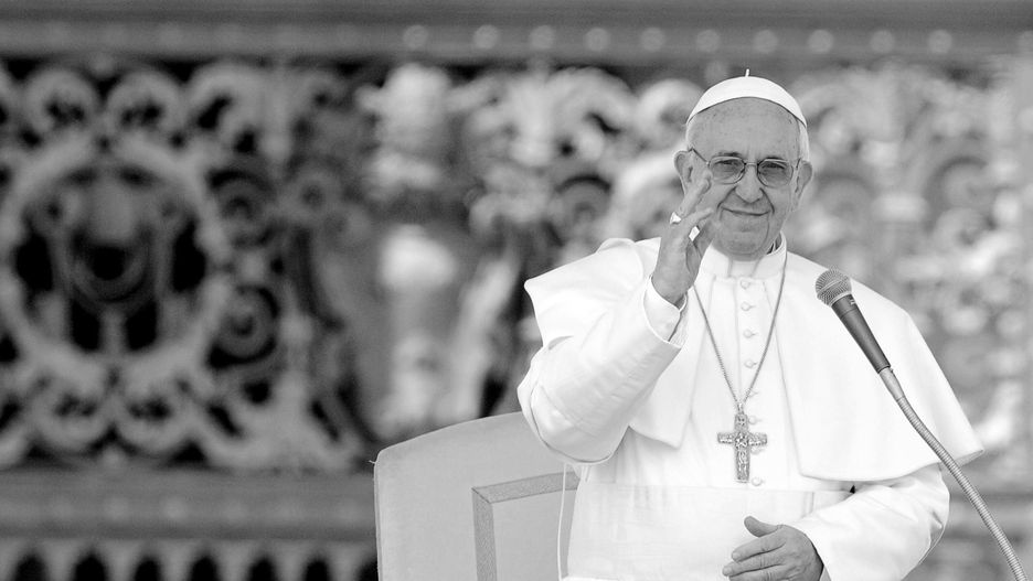 Papież a kobiety. "Tak" dla rozdawania komunii, "nie" dla święceń