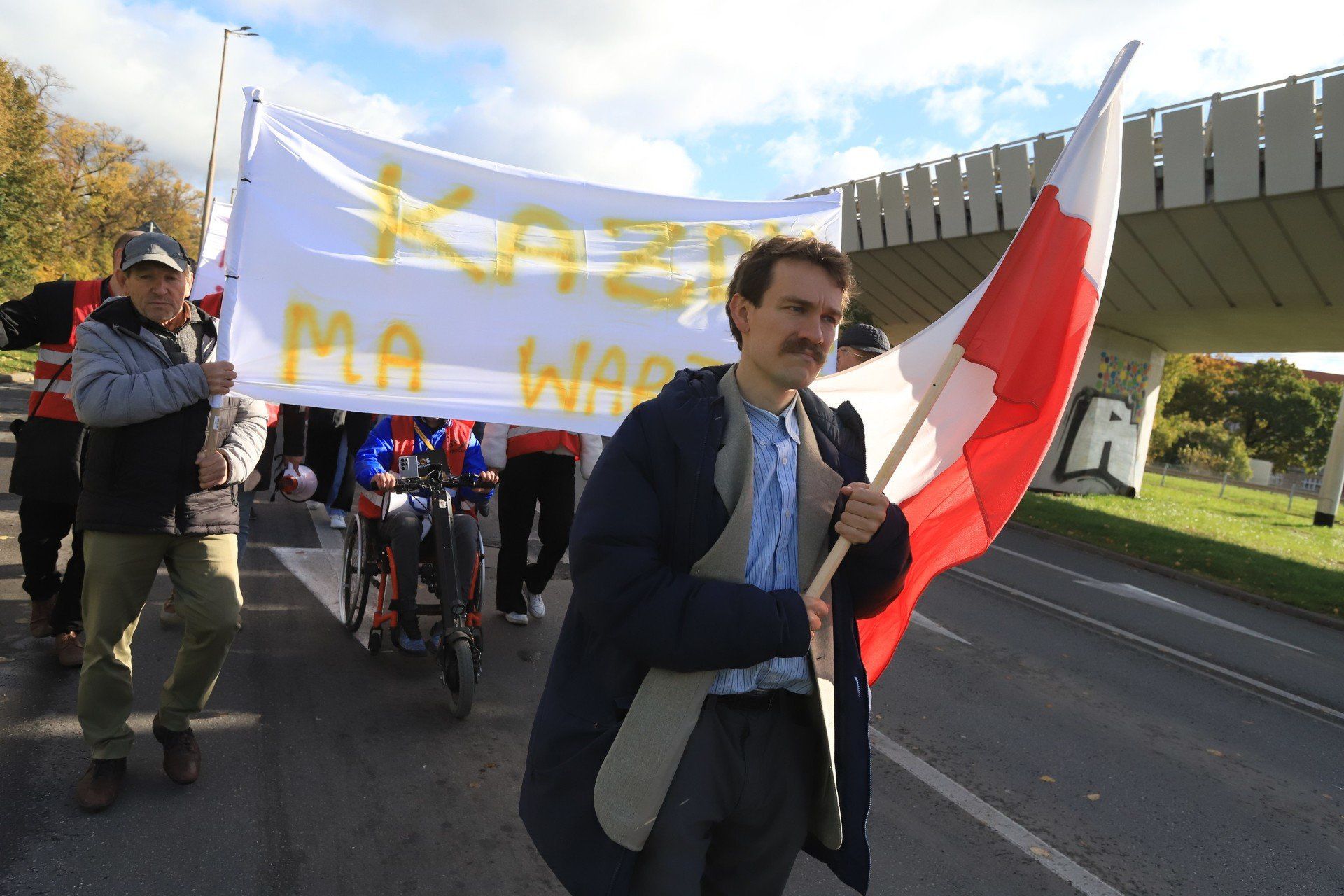 Marsz w obtonie biednych i głodnych