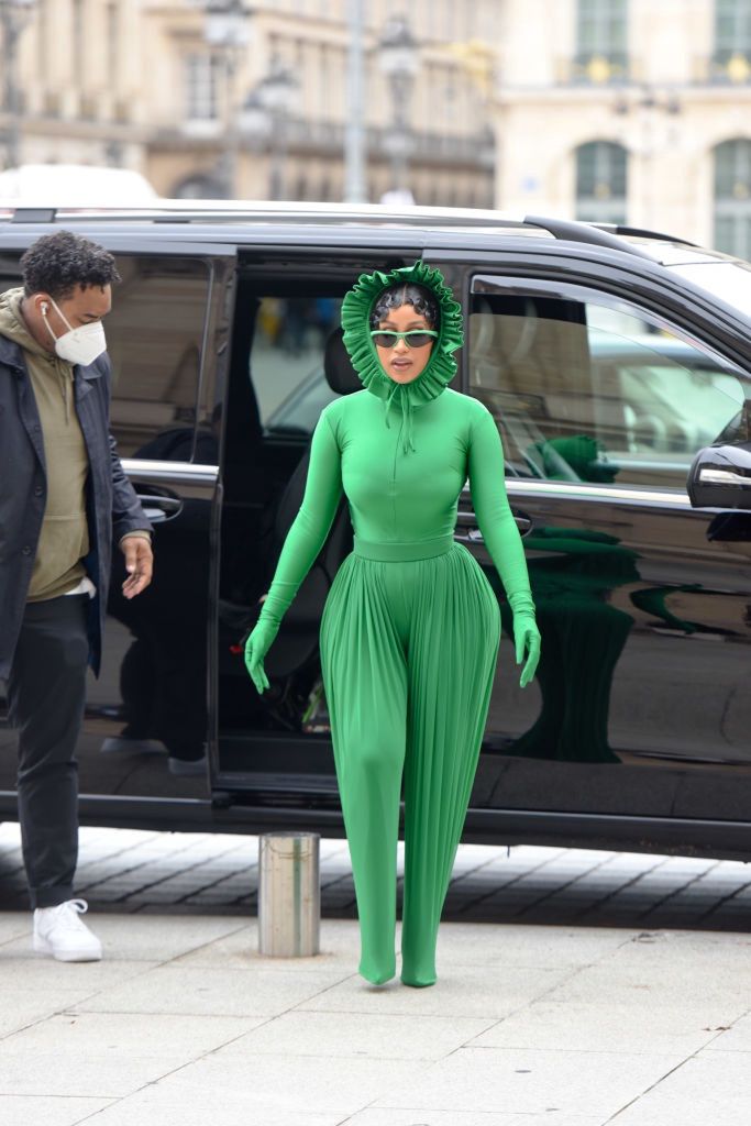 Celebrity Sightings In PARIS - October 3, 2021PARIS, FRANCE - OCTOBER 3: Cardi B is seen on October 3, 2021 in Paris, France. (Photo by Neil Warner/MEGA/GC Images)MEGA