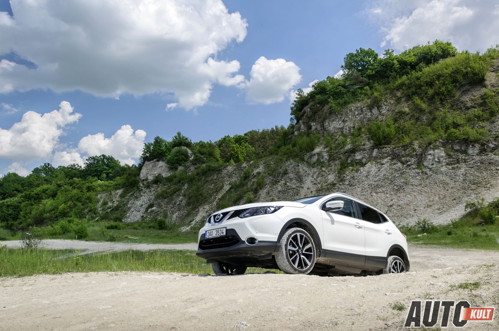 Nissan Qashqai dCi 130 4x4 Tekna - test [galeria zdjęć] 5