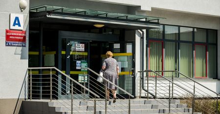 Już ponad pół miliona osób otrzymało dodatkowe pieniądze z ZUS