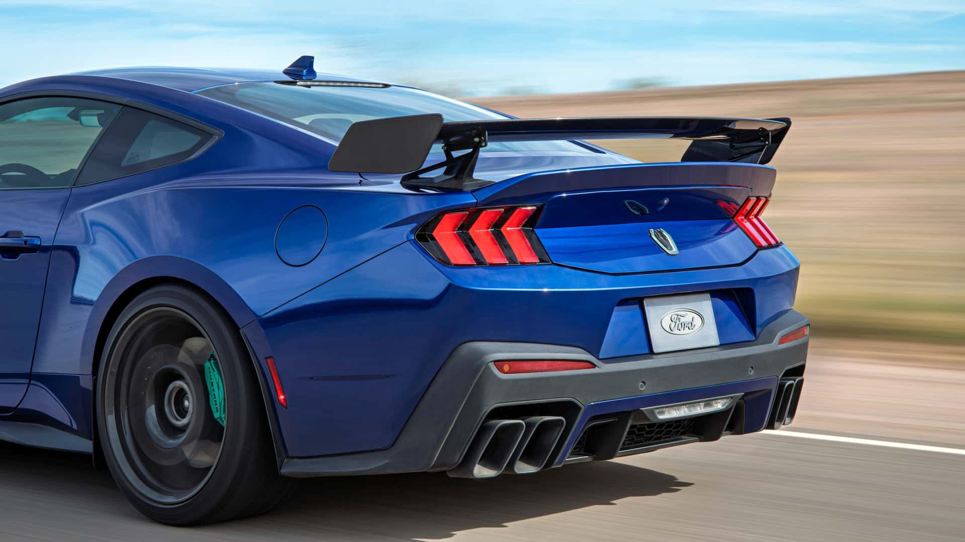 Ford Mustang Dark Horse SC