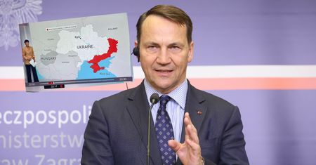 BBC błędnie oznaczyło Polskę. Sikorski zabrał głos