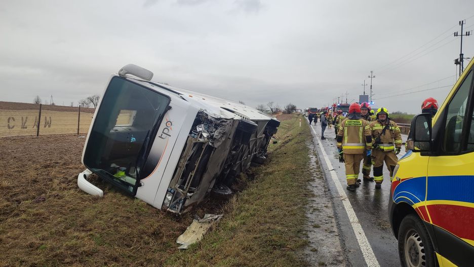 Wypadek autokaru we wsi Wilczyce