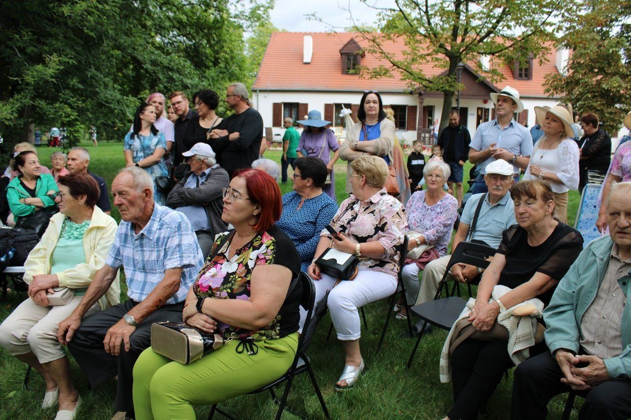 Dworek Marii Dąbrowskiej w Russowie zaprasza na &#34;Niedzielę u Niechciców&#34;