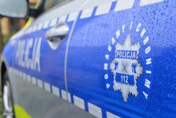 Tragedia w Jarnatowie. Pijany kierowca potrącił dwie kobiety i uciekł. 59-latka zginęła na miejscu