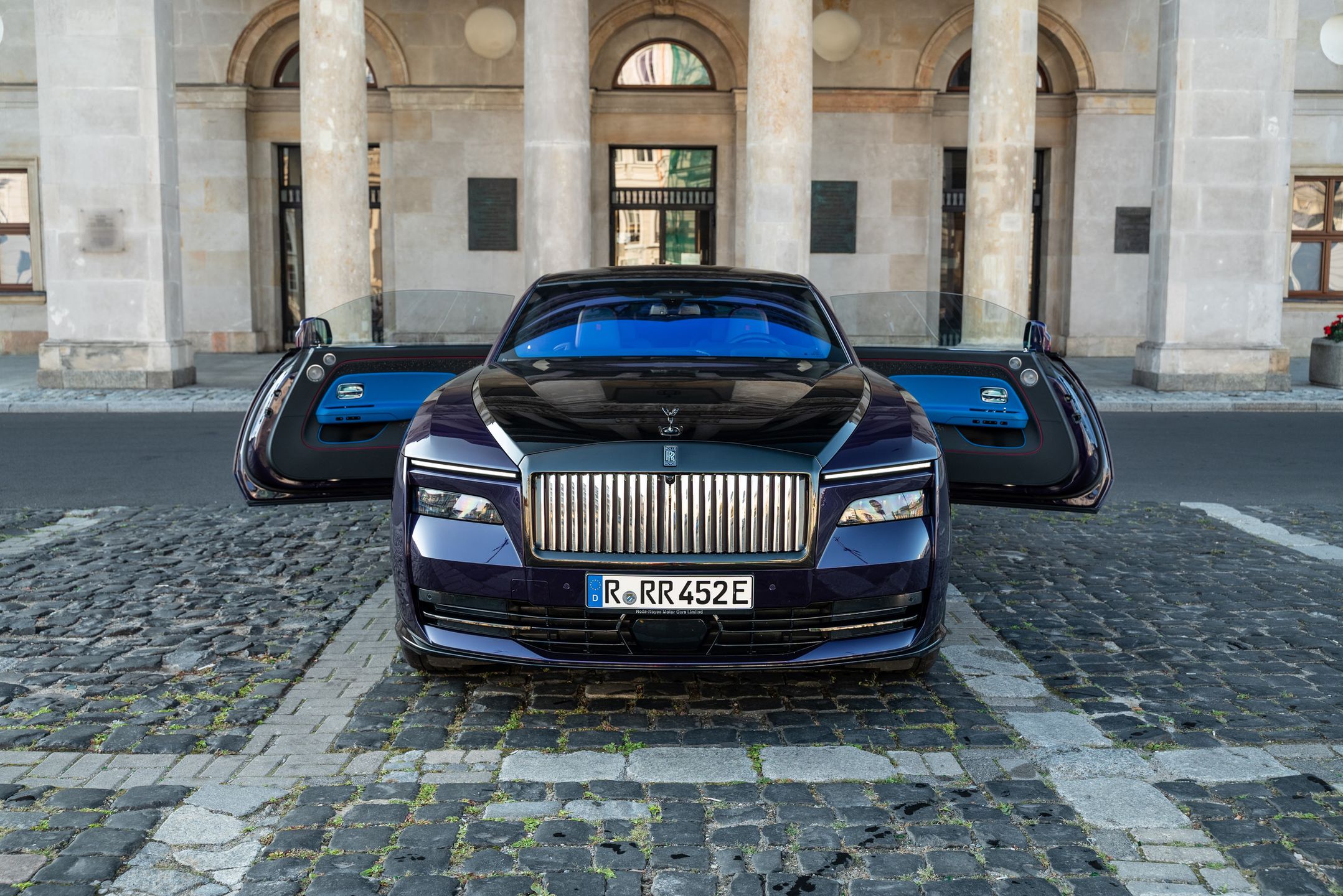 Rolls-Royce Spectre Black Badge