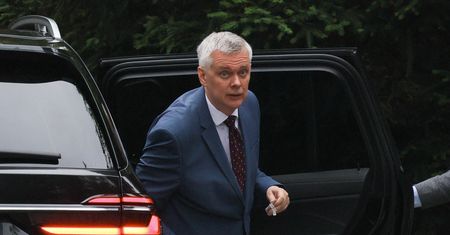 Siemoniak leci do USA. Spotka się z szefami amerykańskich służb