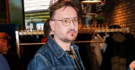 Był z nią przez trzy lata. Wiedział, że była mężatką