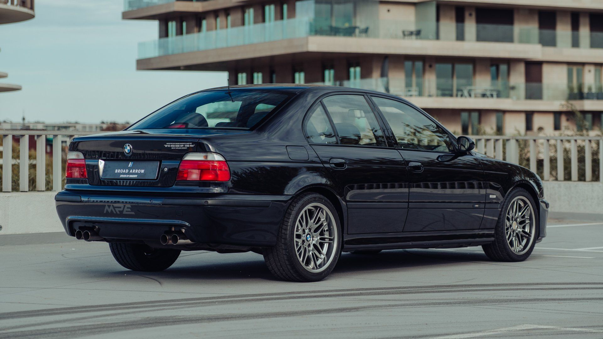 BMW M5 E39 z silnikiem W10