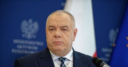 "Musiało dojść do zamachu". Jacek Sasin o katastrofie smoleńskiej